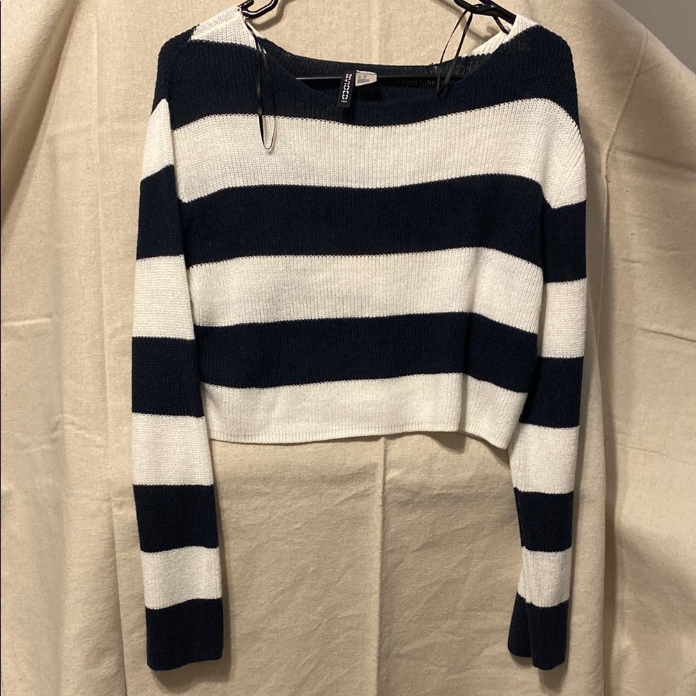 H&M White and Blue Striped Cardigan